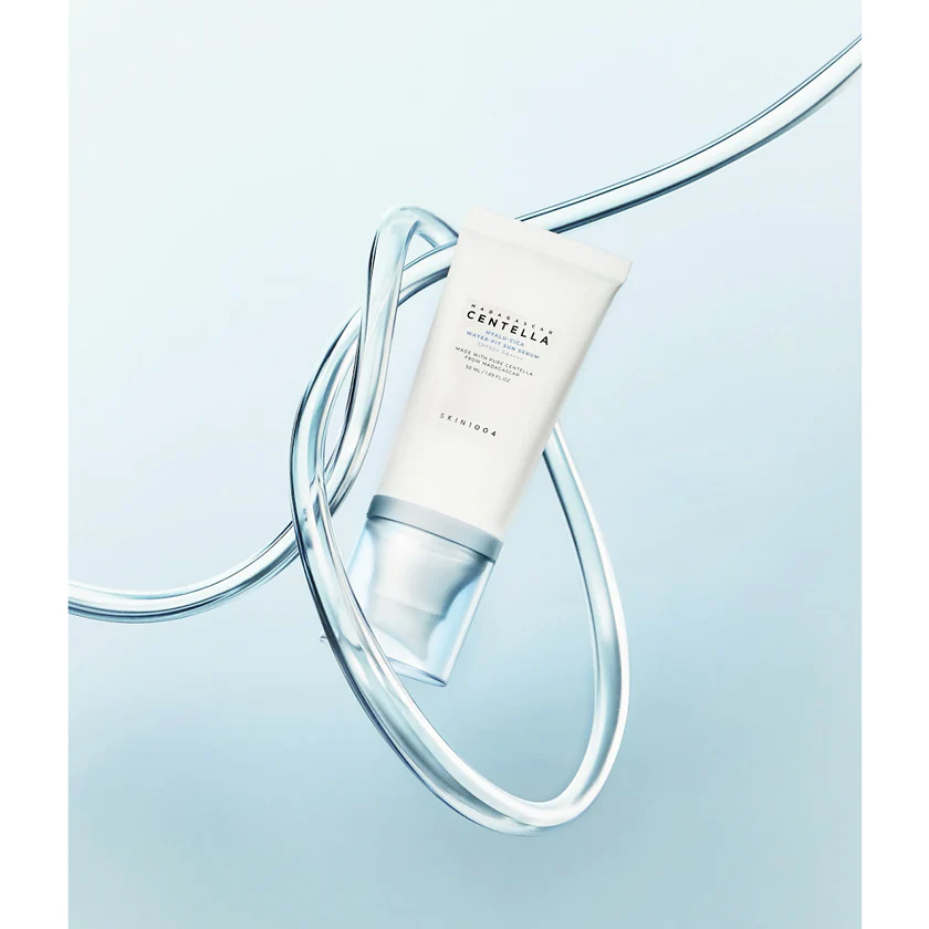 ضد آفتاب سنتلا اسکین 1004 بی رنگ SPF50